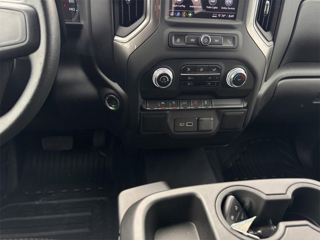 new 2025 GMC Sierra 1500 car, priced at $38,680