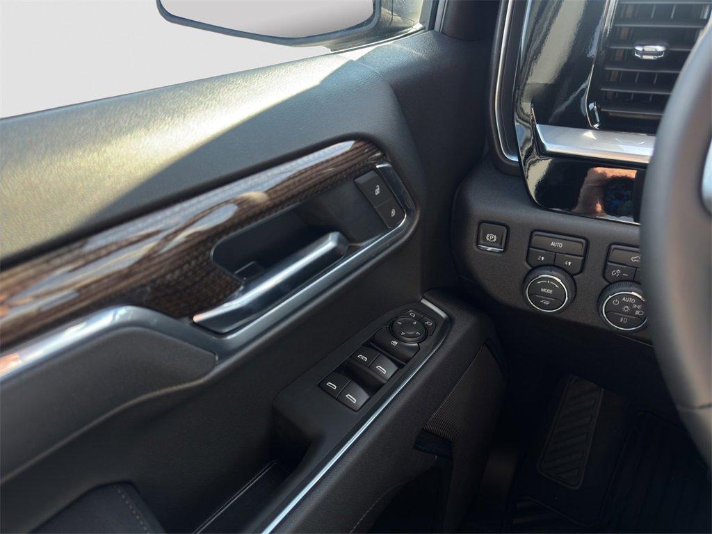 new 2025 Chevrolet Silverado 1500 car, priced at $49,614