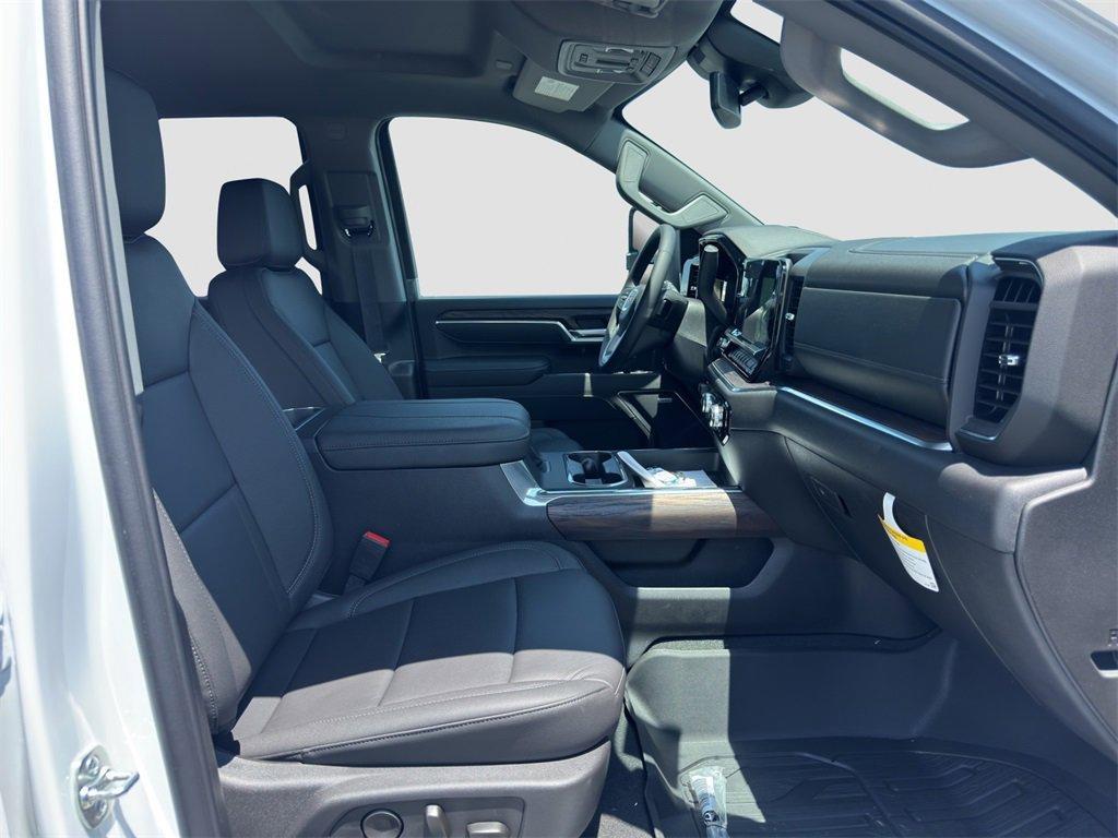 new 2025 GMC Sierra 2500 car, priced at $76,500