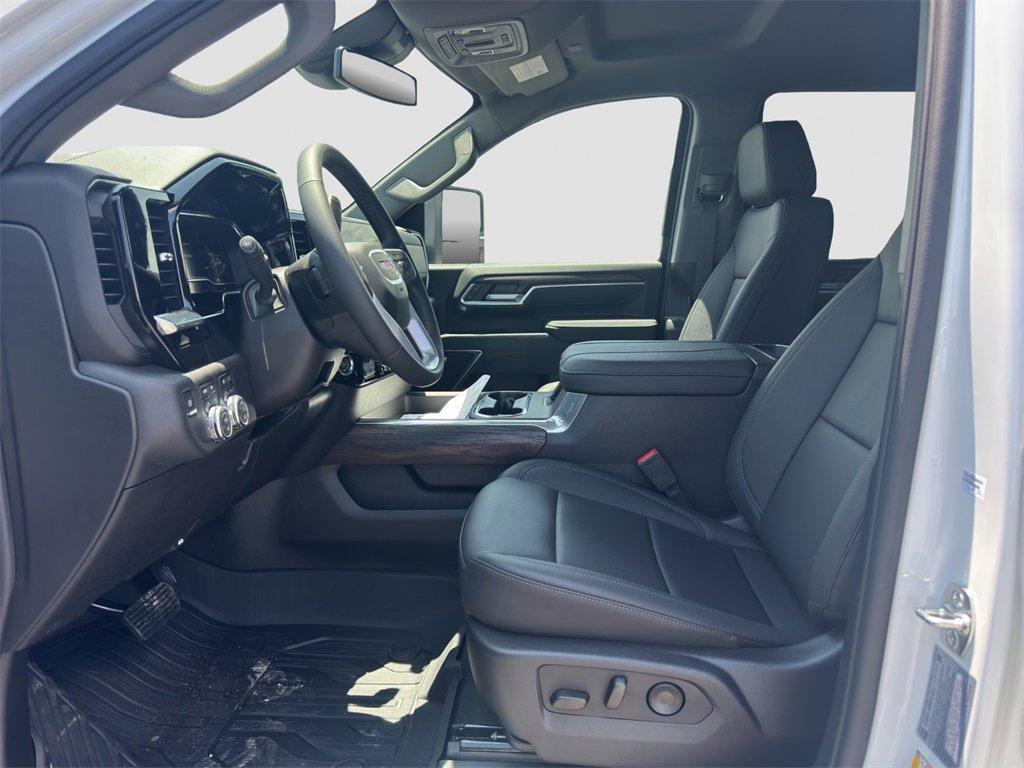 new 2025 GMC Sierra 2500 car, priced at $76,500