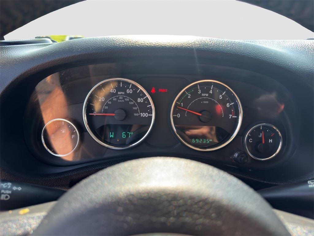 used 2015 Jeep Wrangler Unlimited car, priced at $17,995