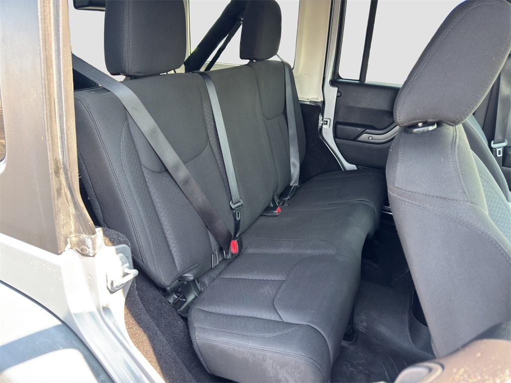 used 2015 Jeep Wrangler Unlimited car, priced at $17,995