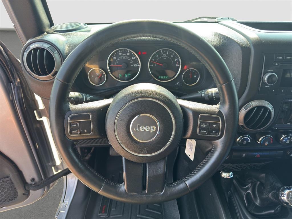 used 2015 Jeep Wrangler Unlimited car, priced at $17,995