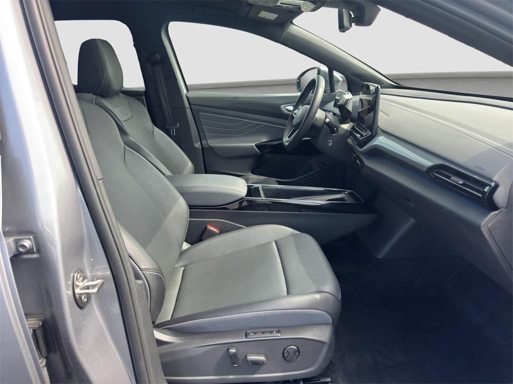 used 2023 Volkswagen ID.4 car