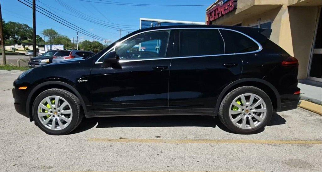 used 2015 Porsche Cayenne E-Hybrid car, priced at $20,821