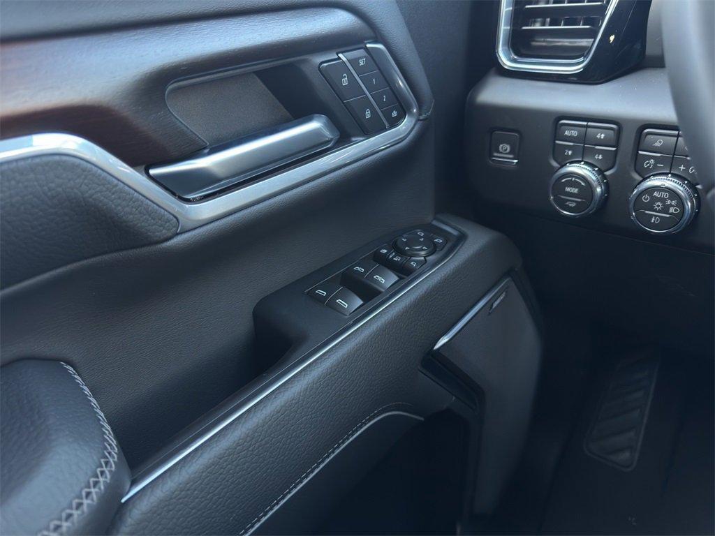 new 2026 GMC Sierra 2500 car, priced at $84,960