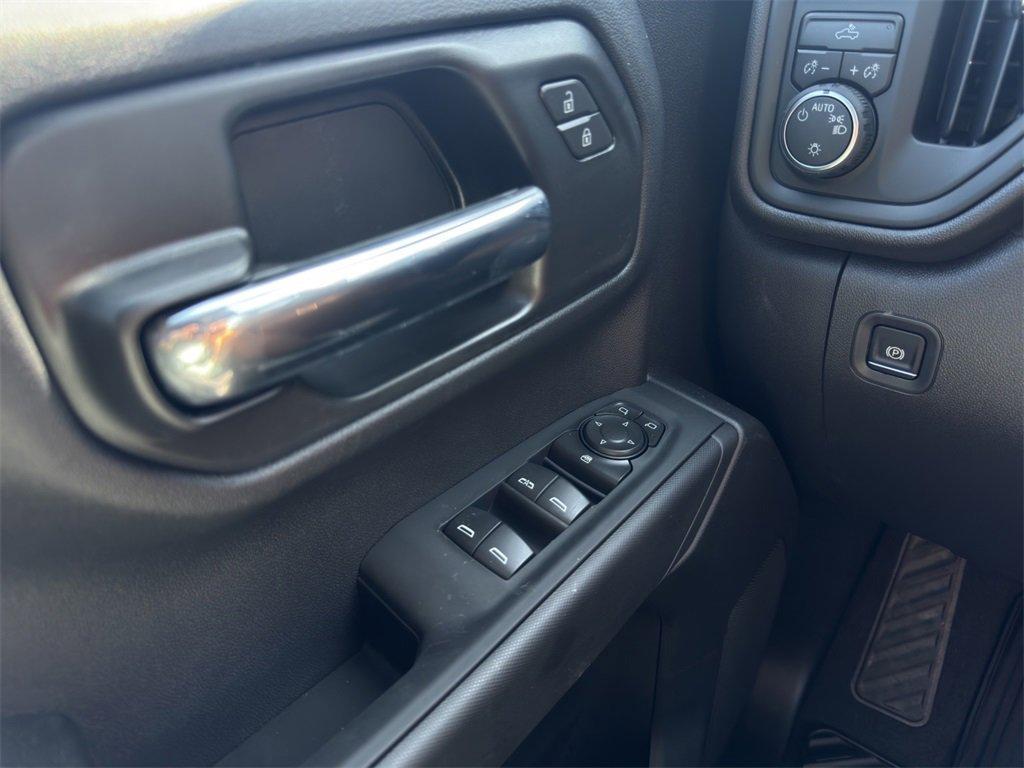 new 2025 Chevrolet Silverado 1500 car, priced at $49,360