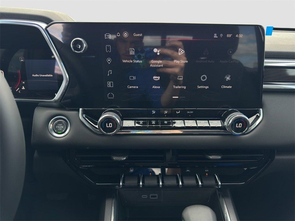 new 2025 GMC Canyon car, priced at $42,515
