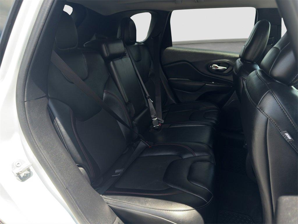 used 2022 Jeep Cherokee car, priced at $23,838