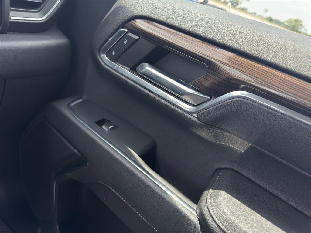 used 2024 Chevrolet Silverado 1500 car, priced at $37,574