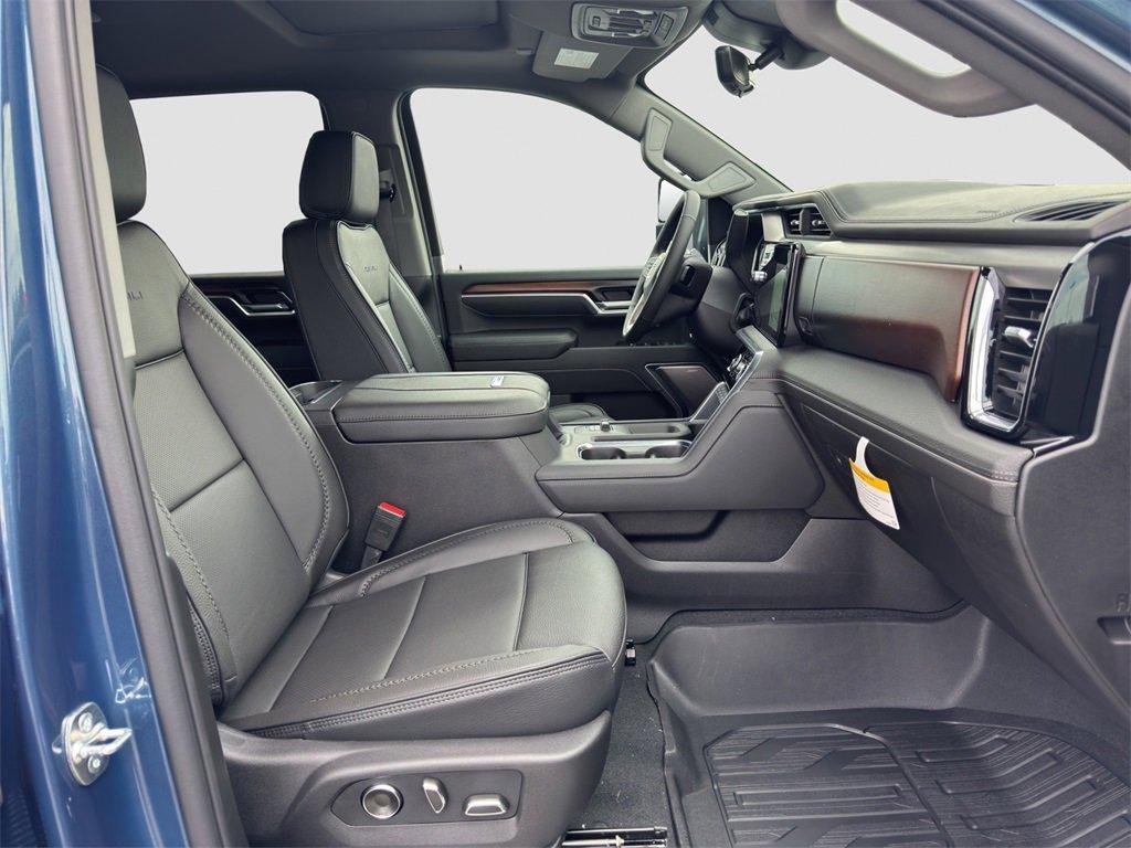 new 2026 GMC Sierra 2500 car, priced at $86,180