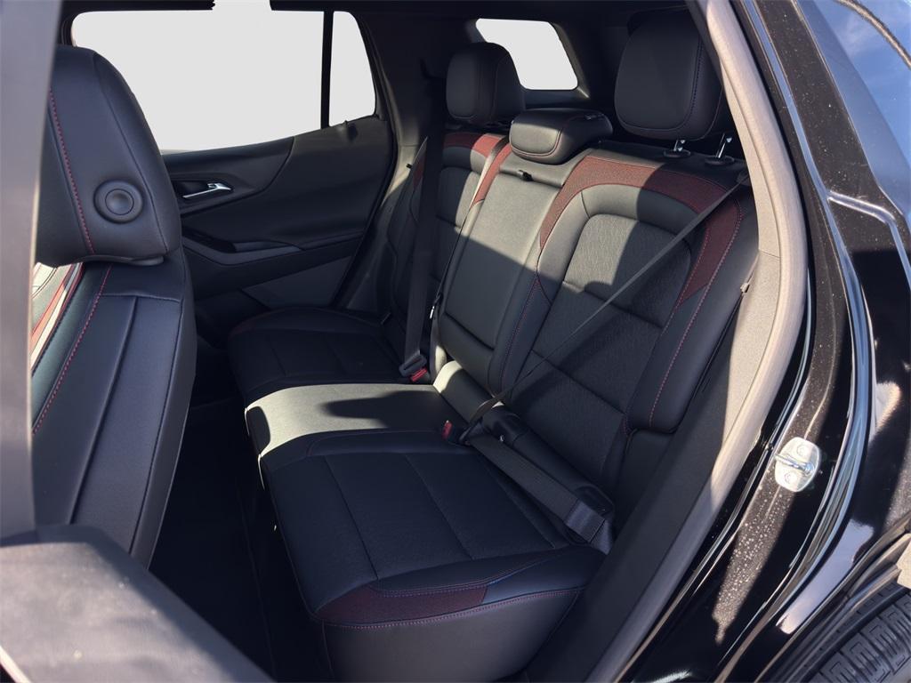 used 2025 Chevrolet Equinox car, priced at $32,204