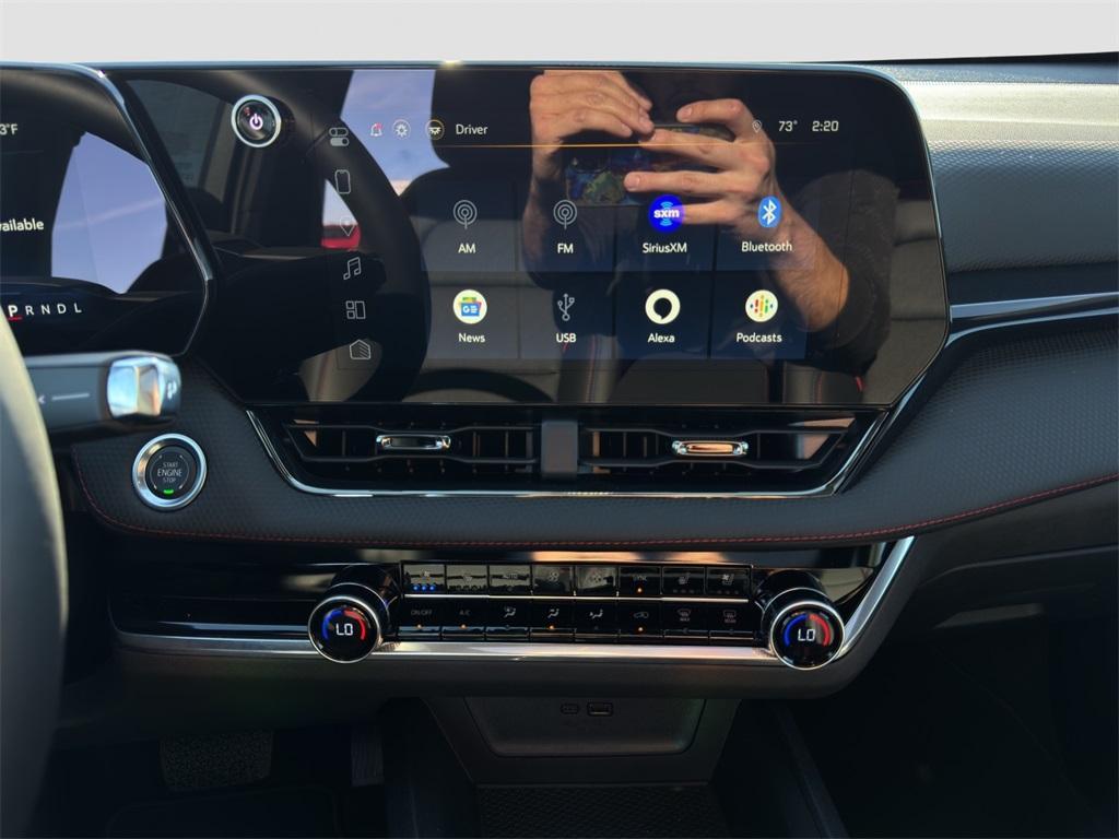 used 2025 Chevrolet Equinox car, priced at $32,204