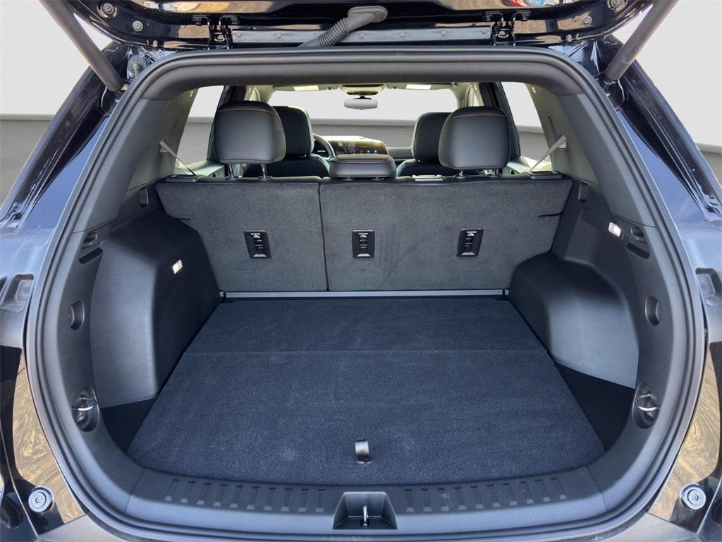 used 2025 Chevrolet Equinox car, priced at $32,204