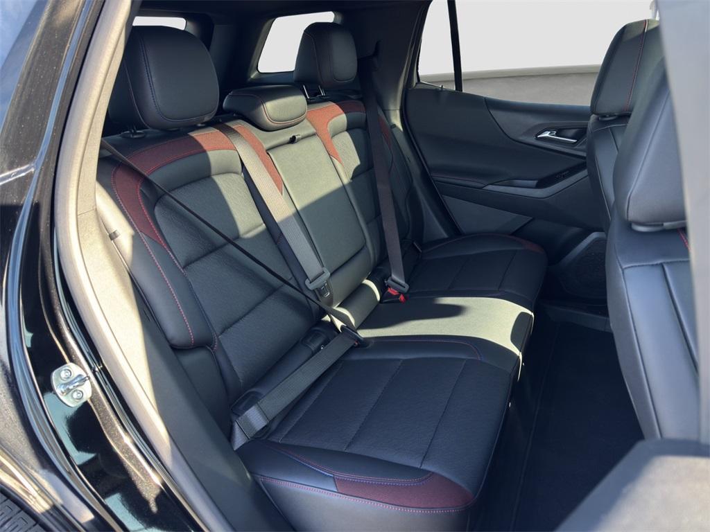 used 2025 Chevrolet Equinox car, priced at $32,204