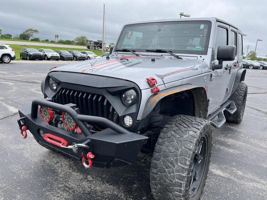 used 2016 Jeep Wrangler Unlimited car, priced at $20,400