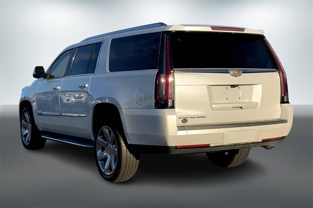 used 2017 Cadillac Escalade ESV car, priced at $23,398