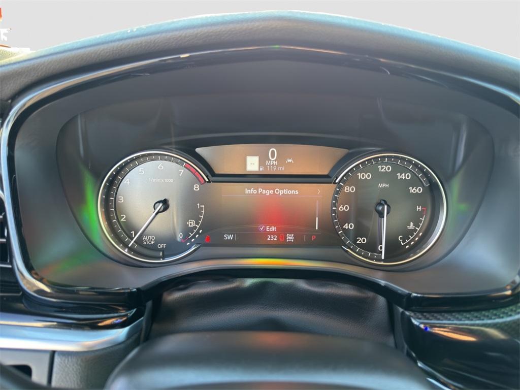 used 2024 Cadillac XT6 car, priced at $46,859