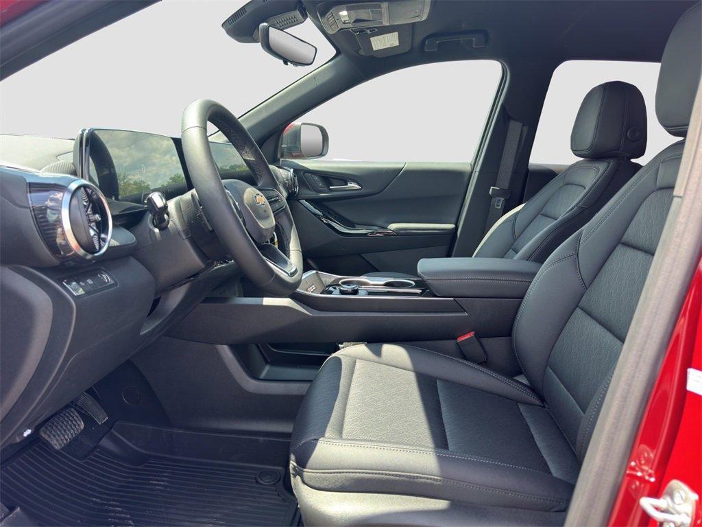 new 2026 Chevrolet Equinox car, priced at $30,735
