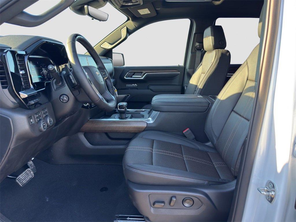 new 2026 Chevrolet Silverado 1500 car, priced at $71,905