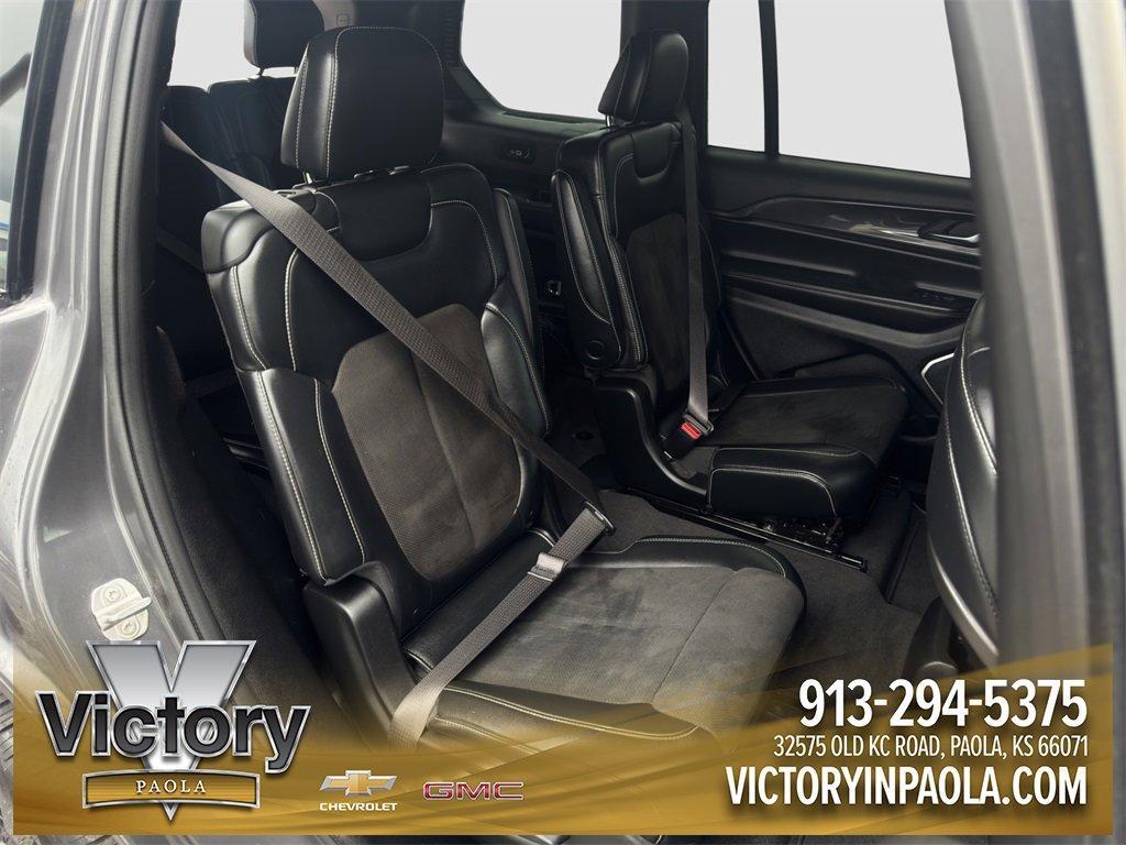 used 2021 Jeep Grand Cherokee L car, priced at $25,899