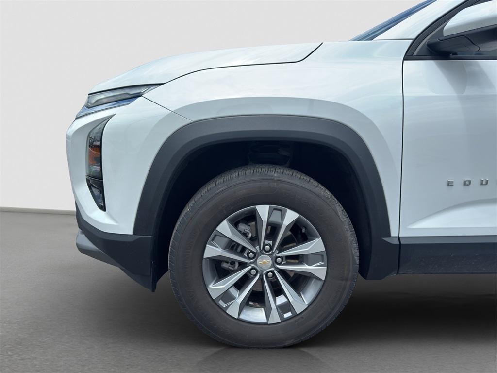 used 2025 Chevrolet Equinox car, priced at $27,292