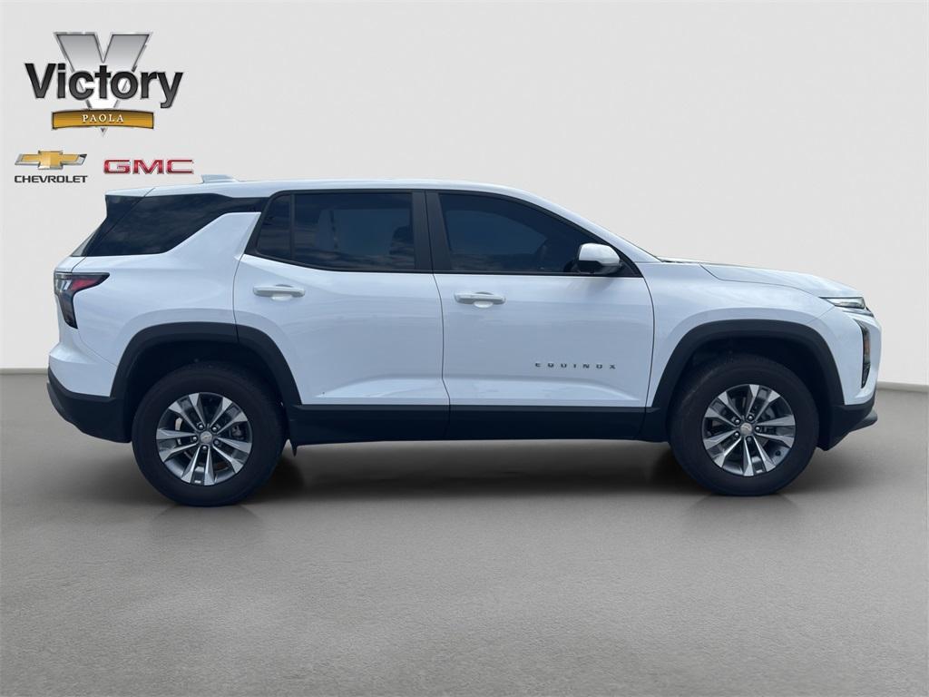 used 2025 Chevrolet Equinox car, priced at $27,292