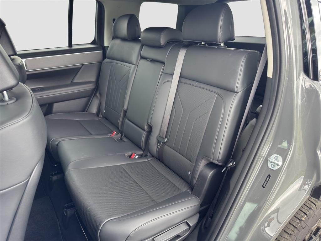used 2024 Hyundai Santa Fe car, priced at $33,339