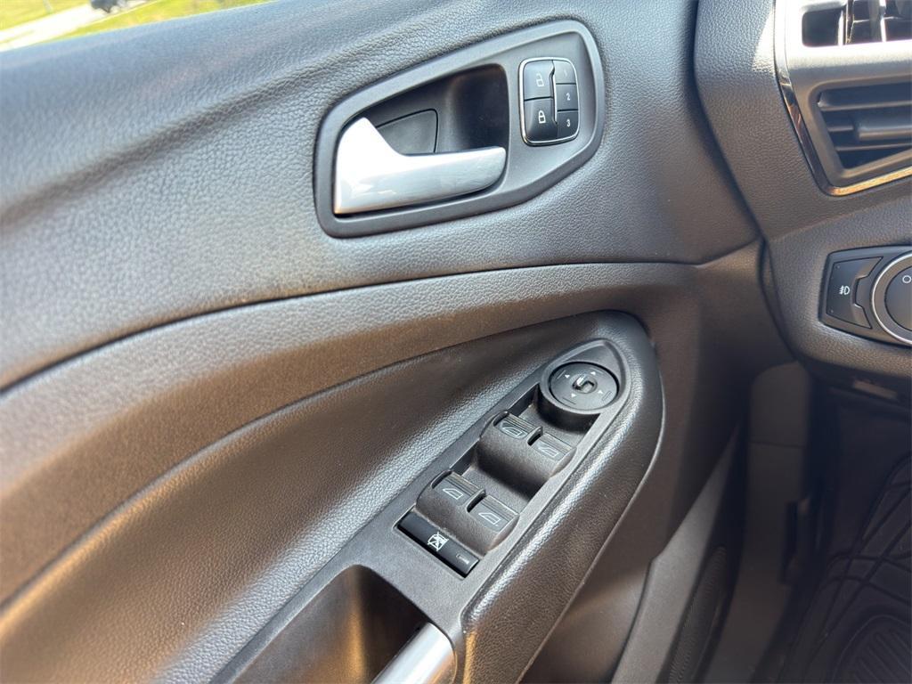 used 2014 Ford Escape car, priced at $8,632