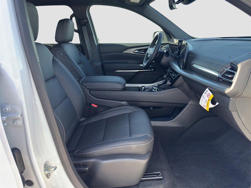 new 2026 Chevrolet Traverse car, priced at $42,960