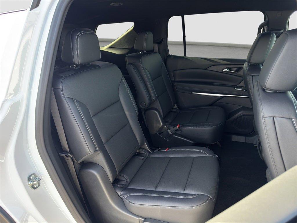 new 2026 Chevrolet Traverse car, priced at $42,960