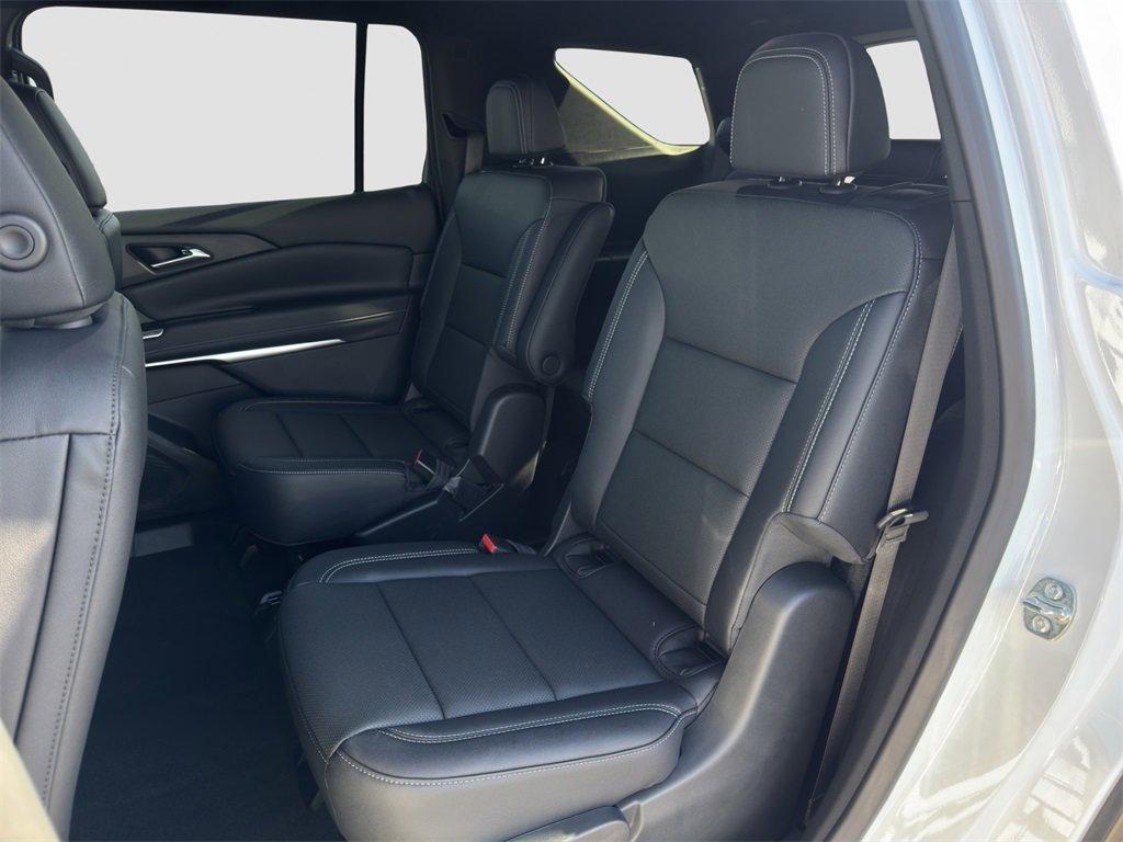 new 2026 Chevrolet Traverse car, priced at $42,960