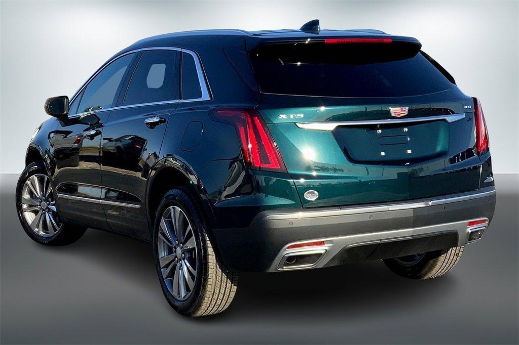 used 2024 Cadillac XT5 car, priced at $38,840