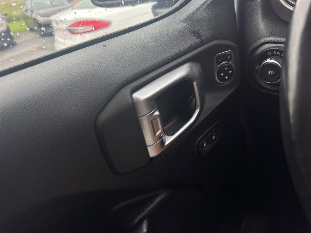 used 2021 Jeep Wrangler Unlimited car, priced at $23,414
