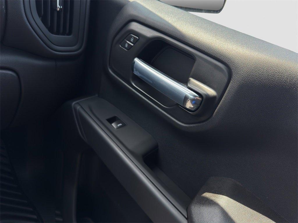 new 2025 Chevrolet Silverado 1500 car, priced at $43,219