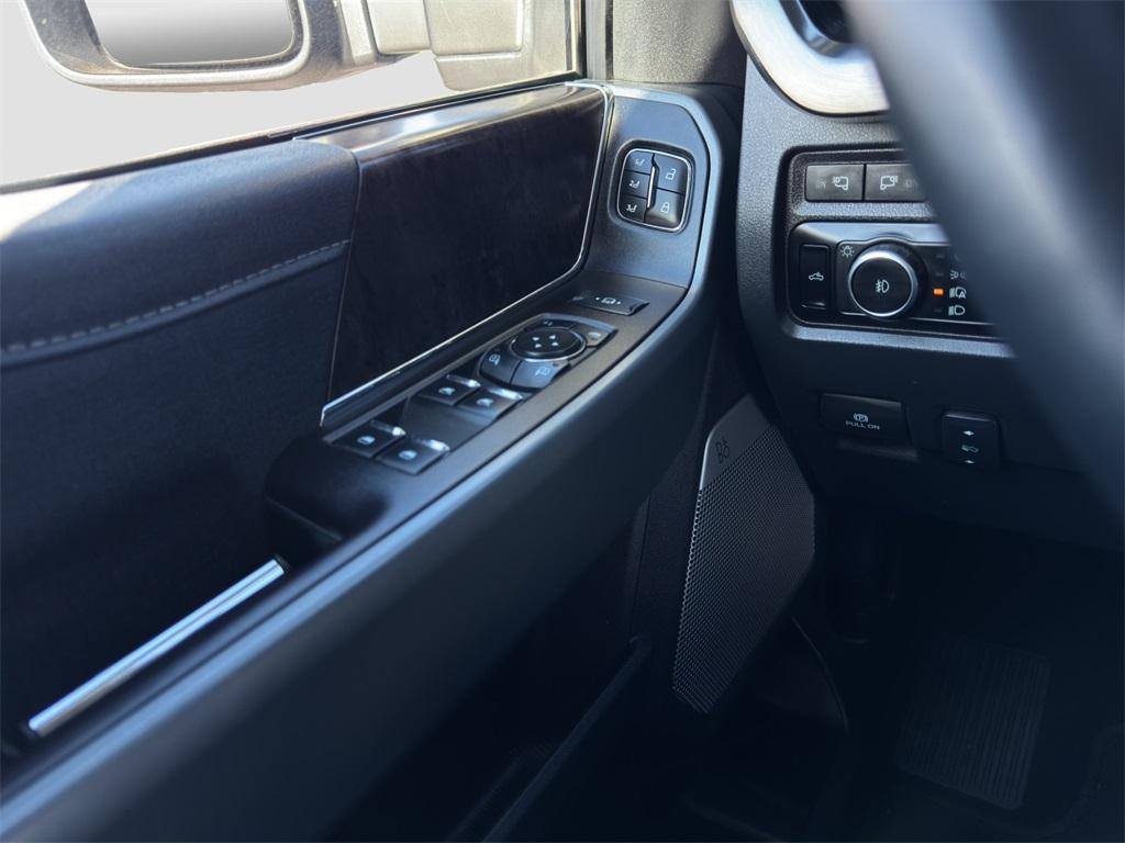 used 2024 Ford F-250 car, priced at $59,511