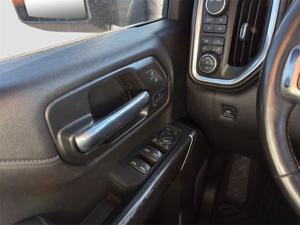 used 2022 Chevrolet Silverado 2500 car, priced at $48,987