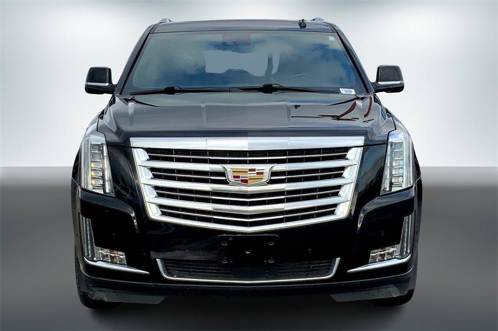 used 2020 Cadillac Escalade car, priced at $44,995