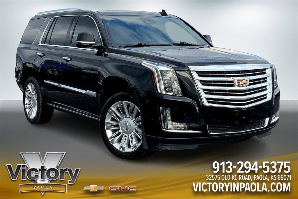 used 2020 Cadillac Escalade car, priced at $44,995