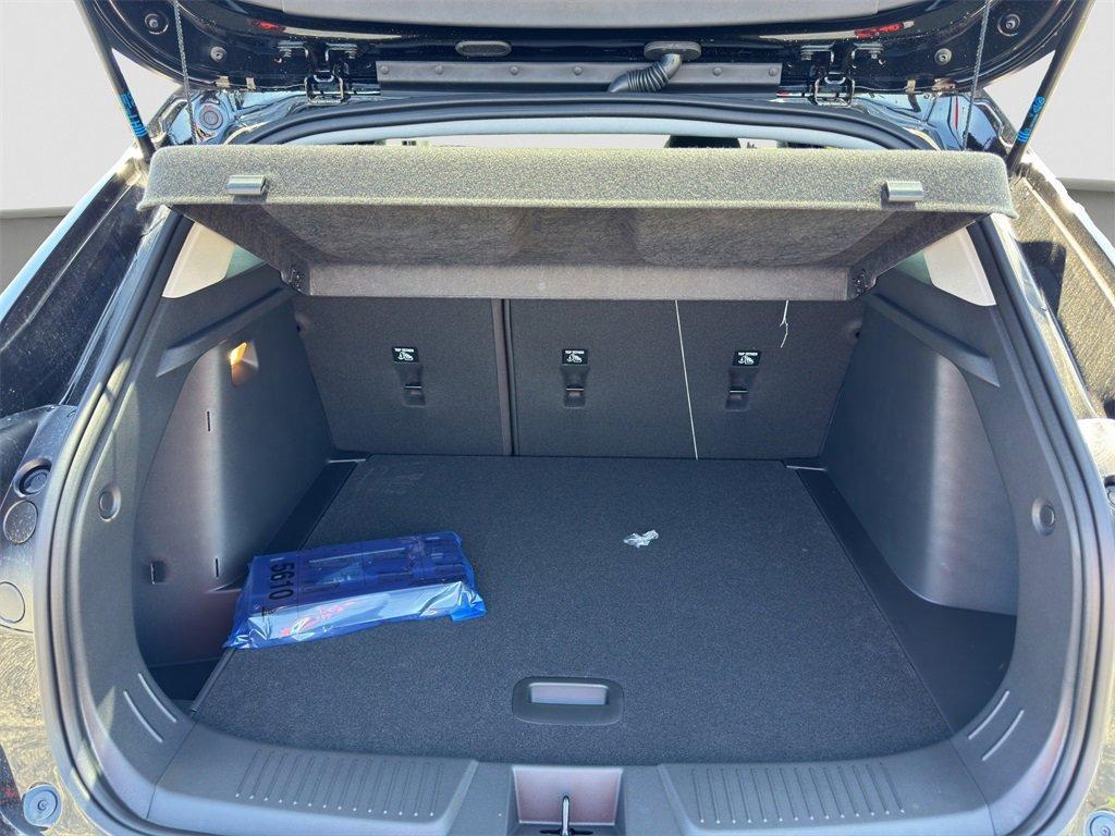 new 2025 Chevrolet Trax car, priced at $24,275