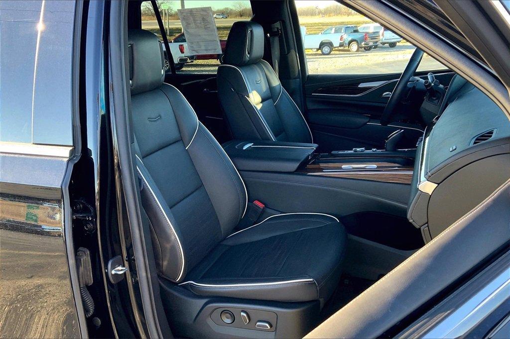 used 2022 Cadillac Escalade car, priced at $63,499