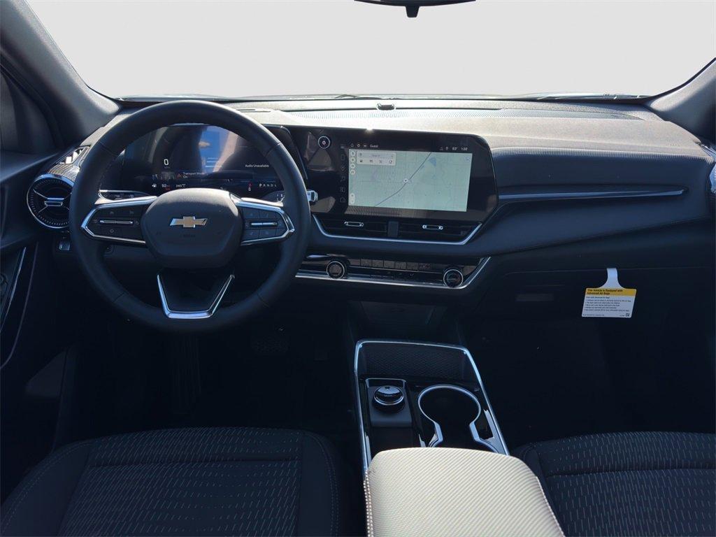 new 2026 Chevrolet Equinox car, priced at $31,860