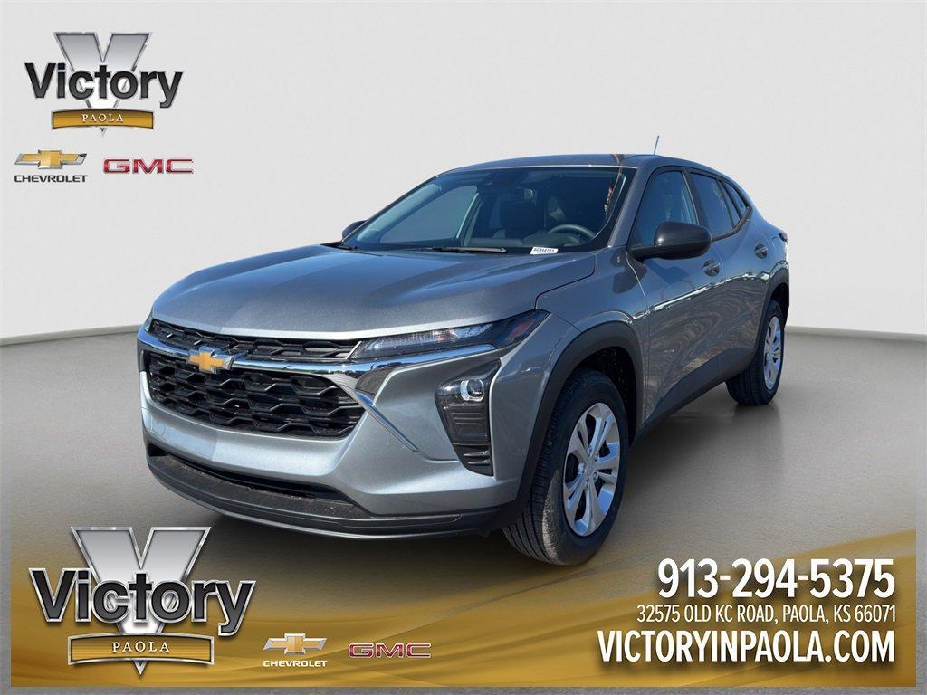 new 2025 Chevrolet Trax car, priced at $22,055