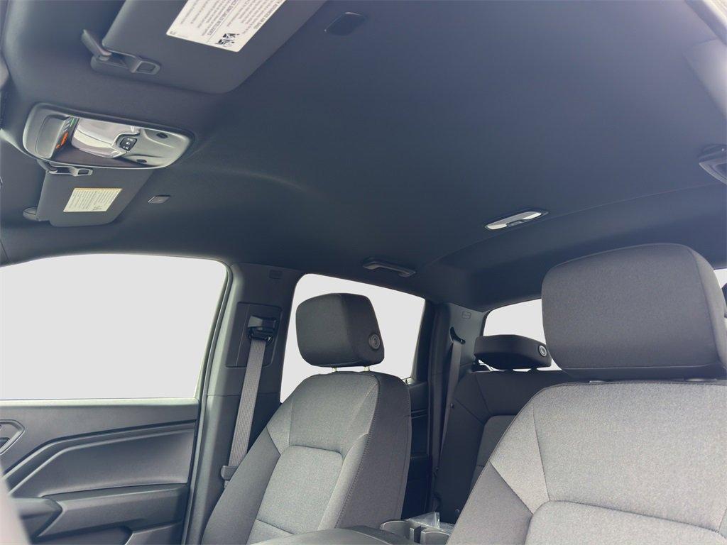 new 2025 Chevrolet Colorado car, priced at $30,995