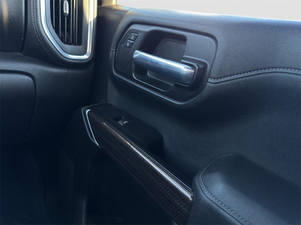 used 2020 Chevrolet Silverado 1500 car, priced at $32,470