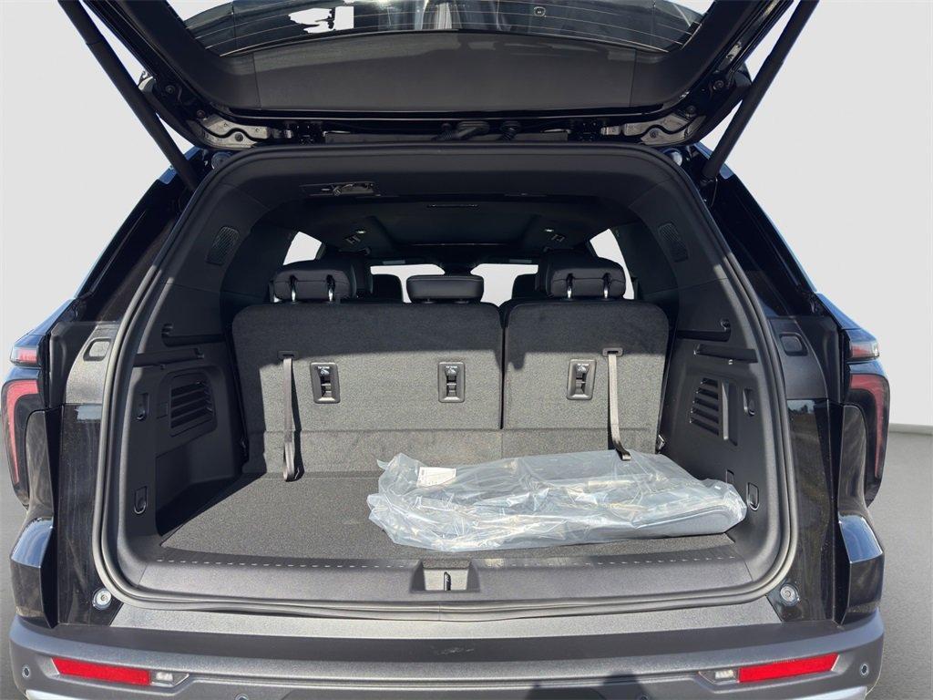 new 2026 Chevrolet Traverse car, priced at $45,885