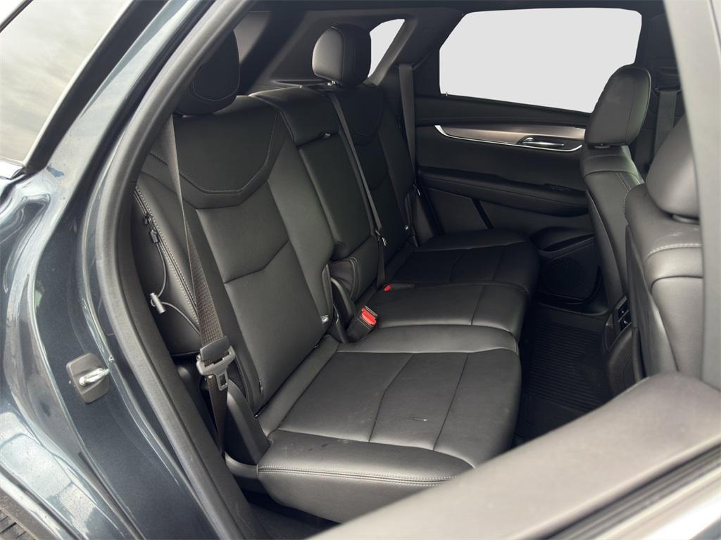 used 2020 Cadillac XT5 car, priced at $22,894