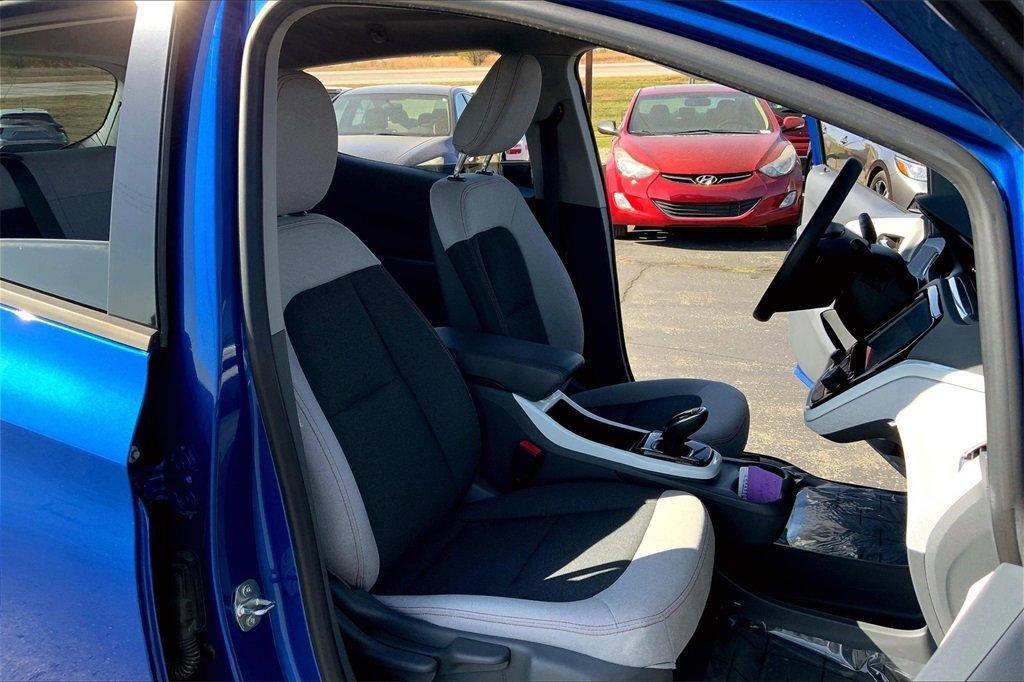 used 2021 Chevrolet Bolt EV car, priced at $15,995