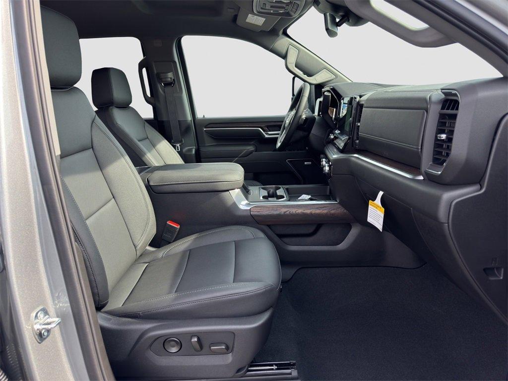 new 2026 GMC Sierra 2500 car, priced at $76,185