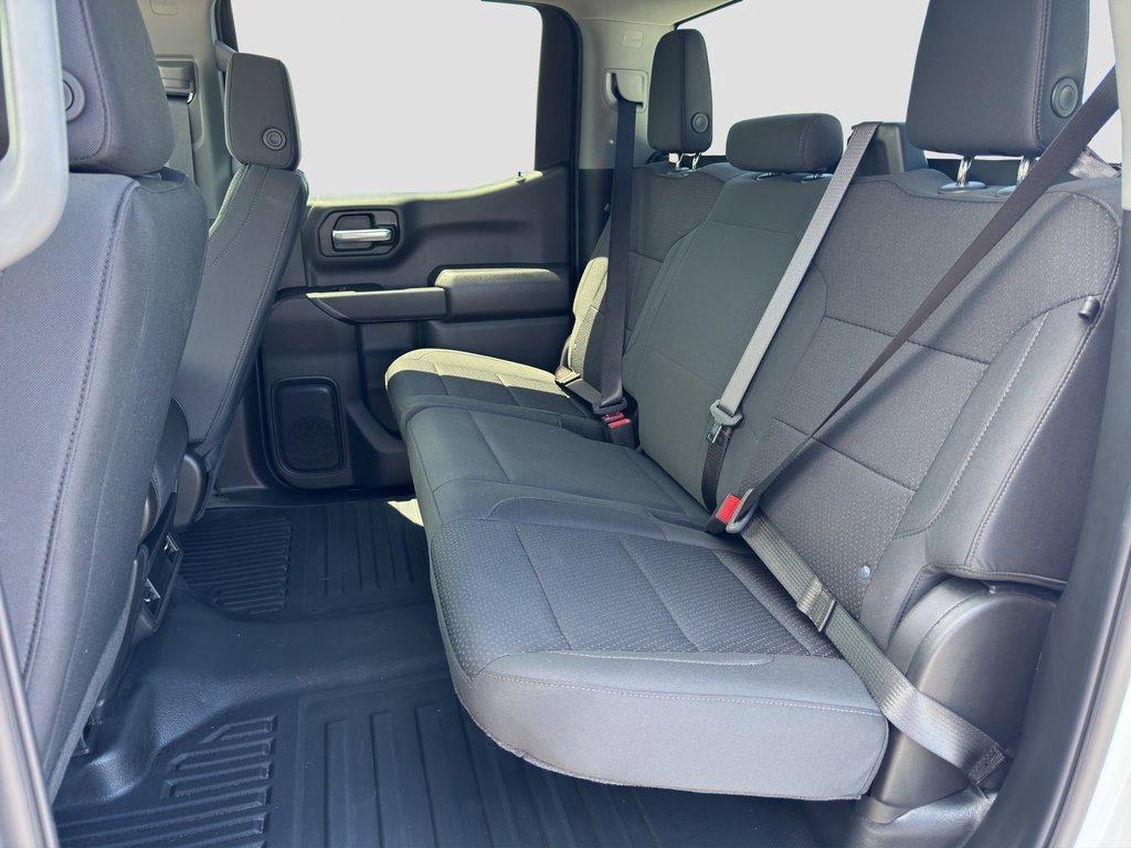 new 2025 GMC Sierra 1500 car, priced at $41,900